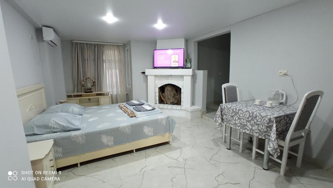 Hotel Samira Gagry Zewnętrze zdjęcie